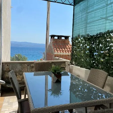 Apartment Elena *